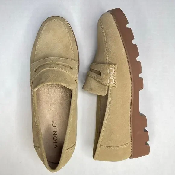 Vionic Women’s Cheryl II Lug penny Loafers size 8 Wide Slip-on Sand Suede - Picture 2 of 9